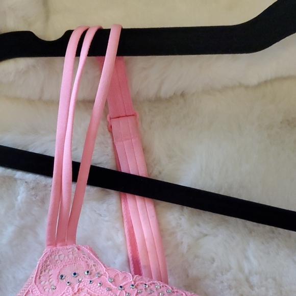 SOLD!! VICTORIA'S SECRET Pink Crystal Bra - 36DD - Picture 3 of 8